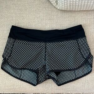 Lululemon women shorts